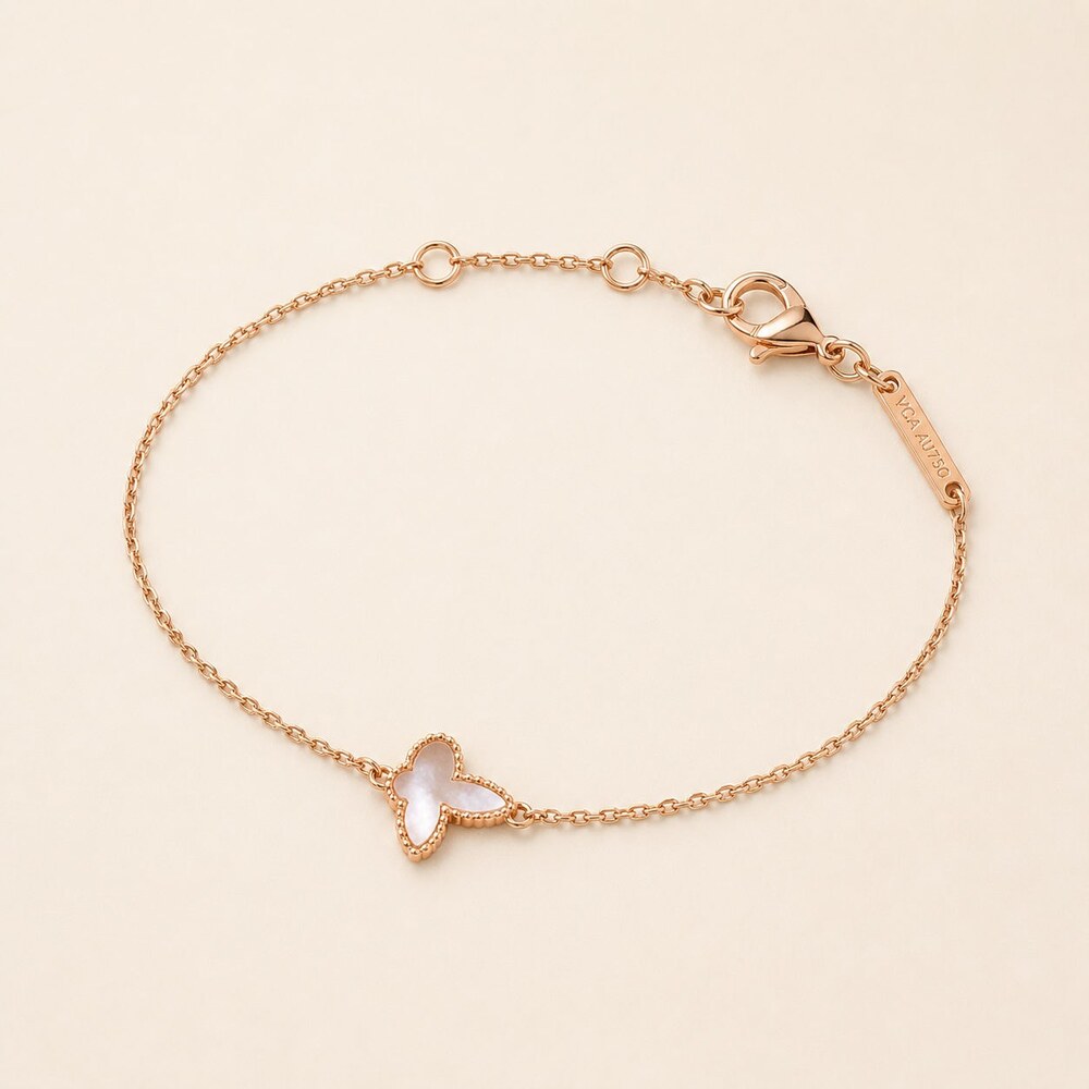 Van Cleef & Arpels Elegant Signature Bracelet Style 2 | New with Box